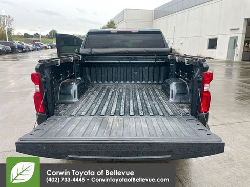 Used 2019 Chevrolet Silverado 1500 Custom w/ Custom Value Package image 17