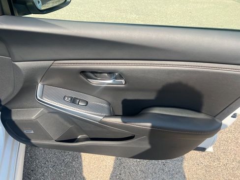 Certified 2023 Nissan Sentra SR w/ SR Premium Package image 24