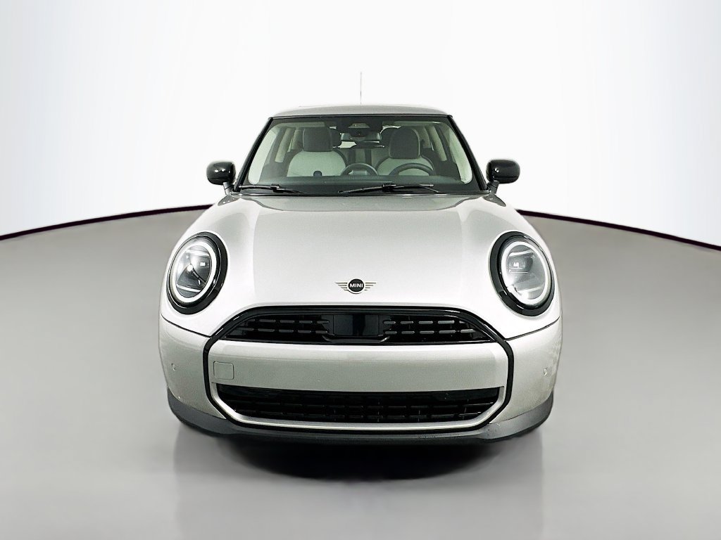 Certified 2025 MINI Cooper 2-Door Hardtop FWD image 2