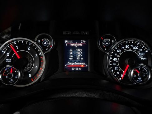 Used 2024 RAM 2500 Big Horn AWD/4WD image 20
