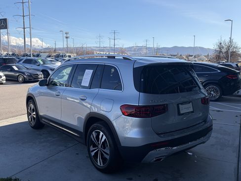 Certified 2025 Mercedes-Benz GLB 250 4MATIC image 6