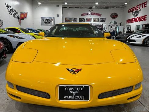 Used 2002 Chevrolet Corvette Coupe w/ Preferred Equipment Group2 RWD image 20