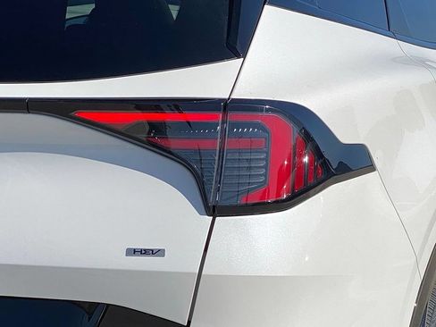 New 2026 Kia Sportage SX Prestige AWD/4WD image 4