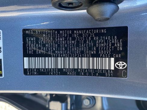 Used 2025 Toyota Corolla LE image 22