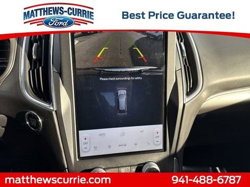 Certified 2024 Ford Edge Titanium image 19