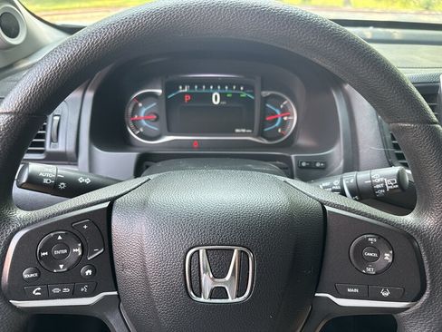 Used 2019 Honda Pilot LX image 37
