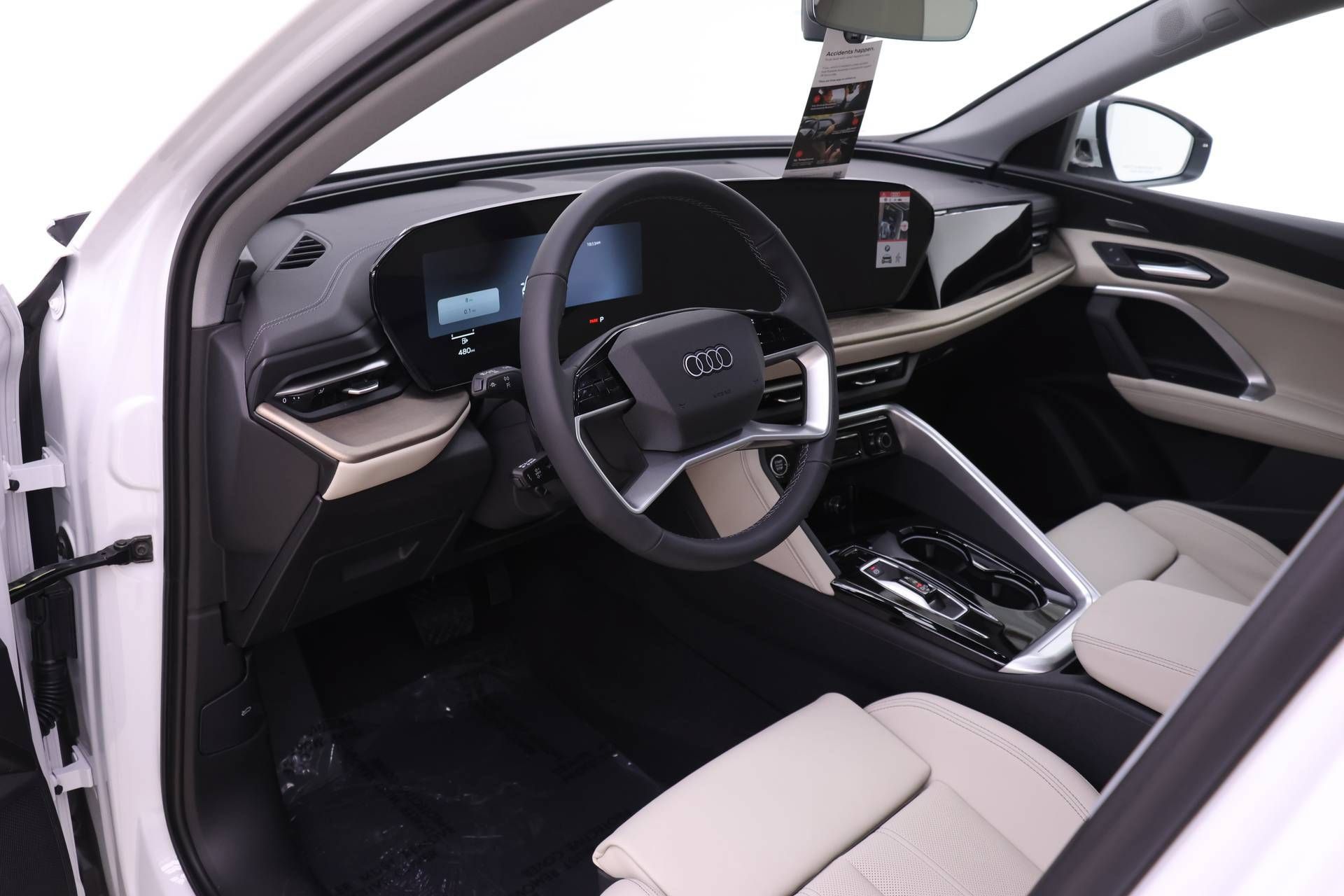 Used 2026 Audi Q5 Premium Plus w/ Premium Plus AWD/4WD image 6
