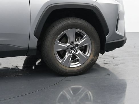 Used 2024 Toyota RAV4 XLE AWD/4WD image 11