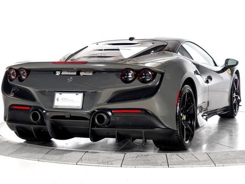 Certified 2022 Ferrari F8 Tributo RWD image 12