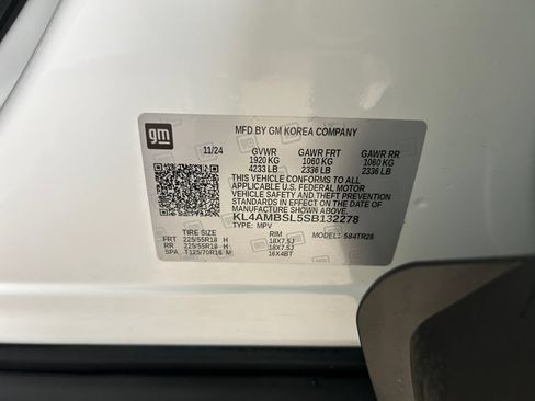 Used 2025 Buick Encore GX Preferred FWD image 35