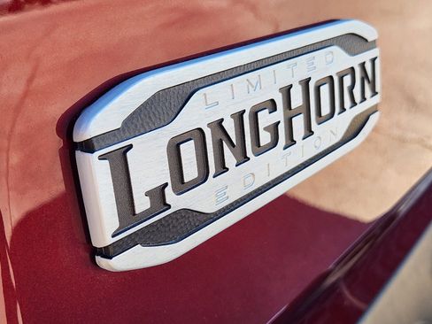 Used 2025 RAM 1500 Limited image 12