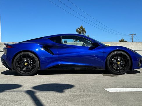 Used 2024 Lotus Emira First Edition image 4