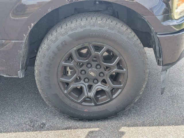 Used 2018 Ford F150 XL w/ Equipment Group 101A Mid RWD image 11