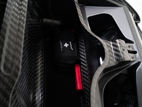 Used 2015 McLaren P1 RWD image 41