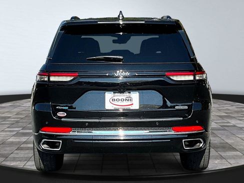 Used 2024 Jeep Grand Cherokee Overland w/ Luxury Tech Group IV image 5
