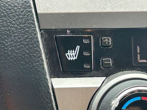 Used 2017 Subaru Legacy 2.5i Premium w/ Popular Package #1 image 16