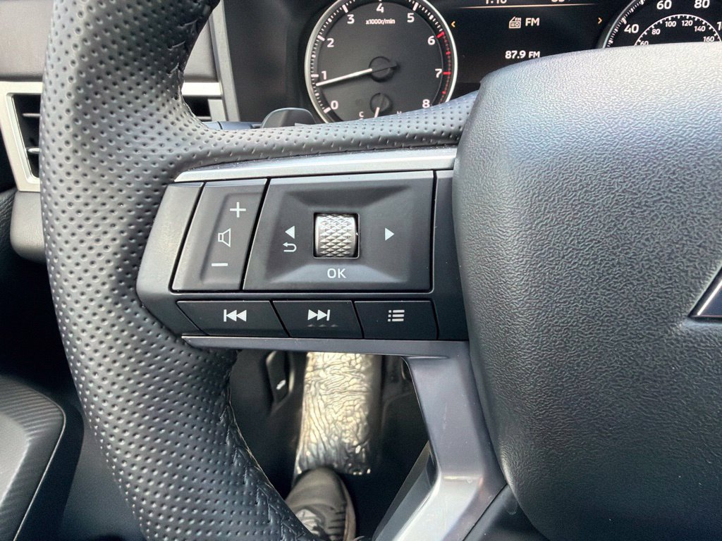 Used 2025 Mitsubishi Outlander SE AWD/4WD image 53