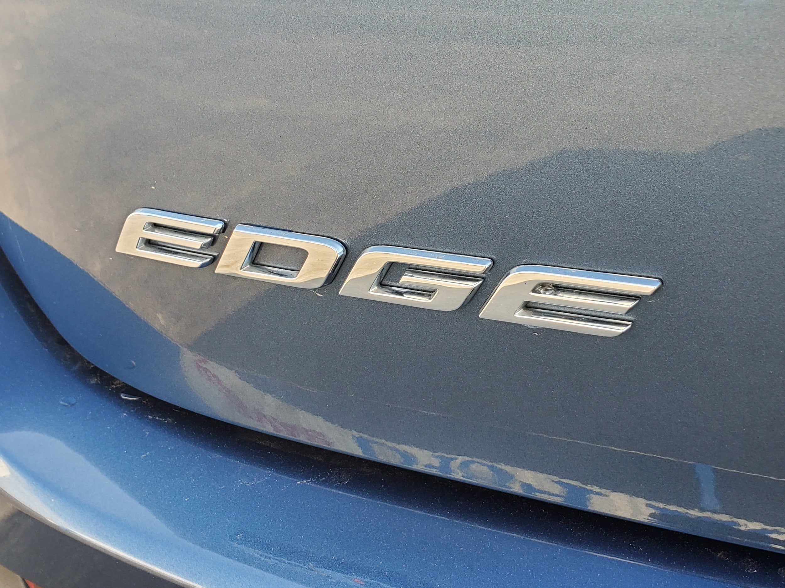 Used 2018 Ford Edge SEL FWD image 8