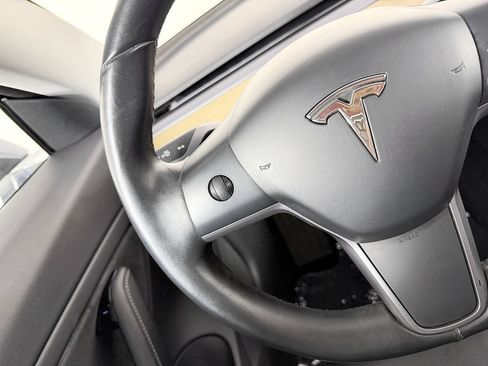 Used 2018 Tesla Model 3 Long Range RWD image 54