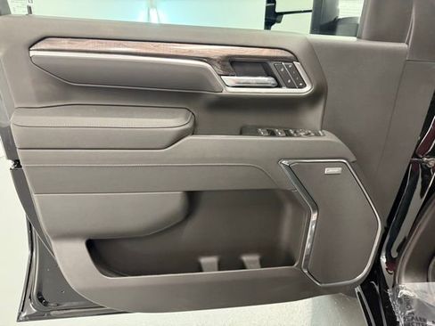 New 2026 Chevrolet Silverado 2500 LTZ w/ LTZ Plus Package image 13