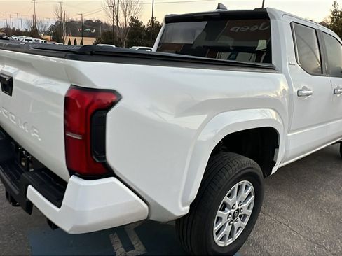 Used 2024 Toyota Tacoma SR5 image 8