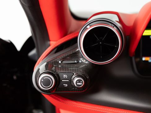 Certified 2021 Ferrari F8 Tributo image 84