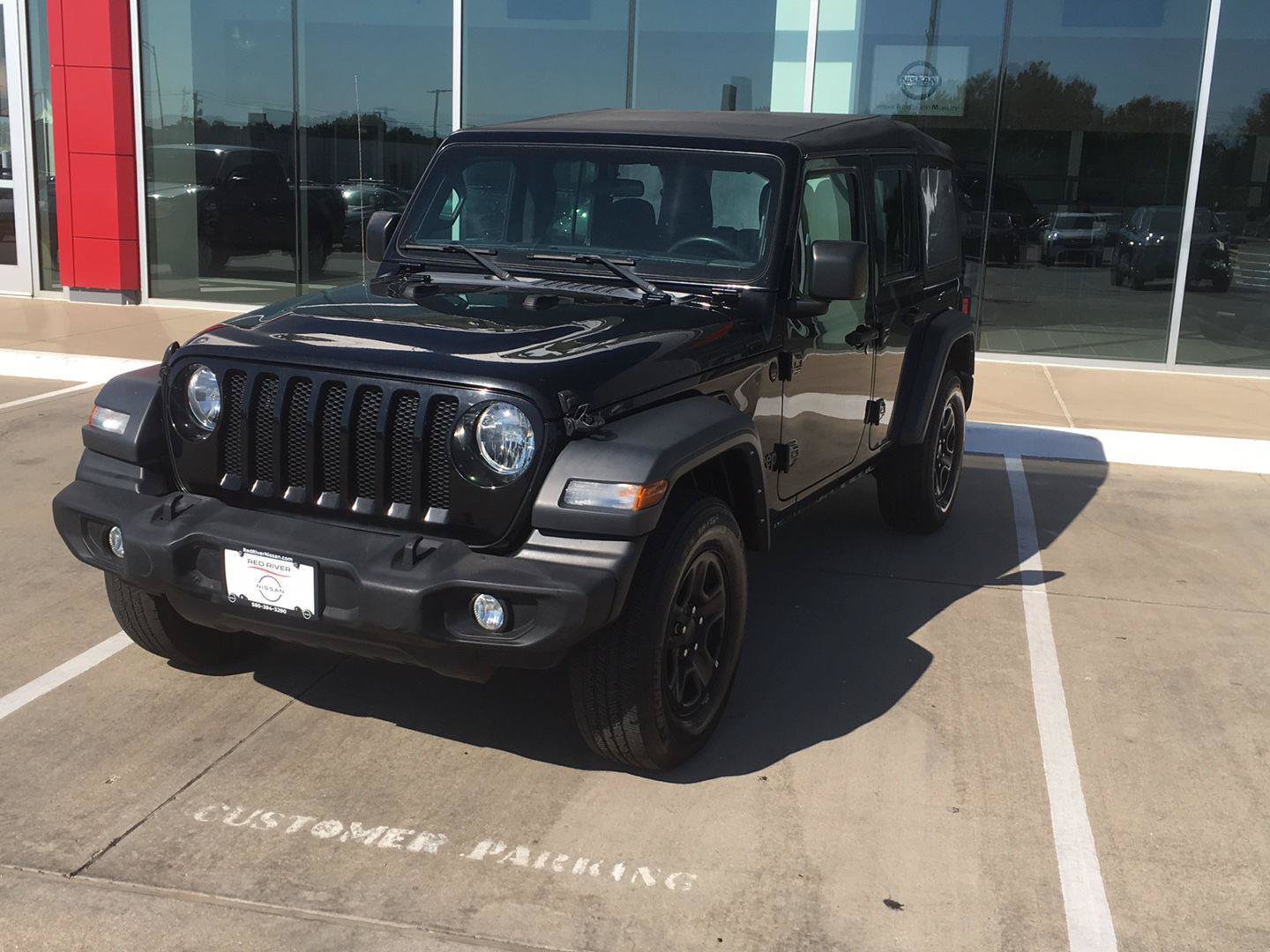 Used 2023 Jeep Wrangler Unlimited Sport AWD/4WD image 2