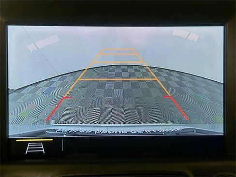 Used 2021 GMC Terrain SLT w/ Elevation Edition image 14