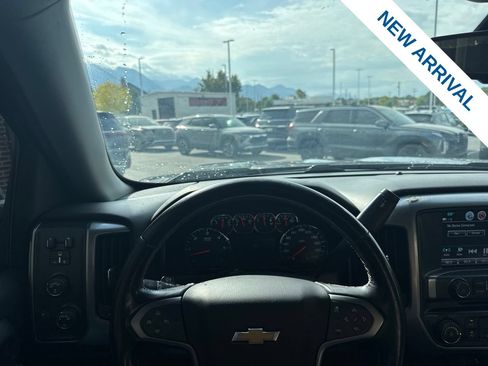 Used 2019 Chevrolet Silverado 1500 LT AWD/4WD image 20
