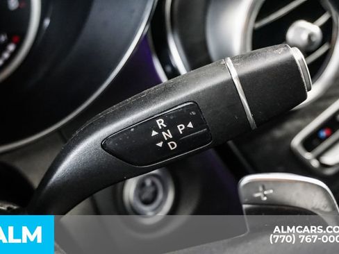 Used 2022 Mercedes-Benz GLC 300 4MATIC Coupe image 33