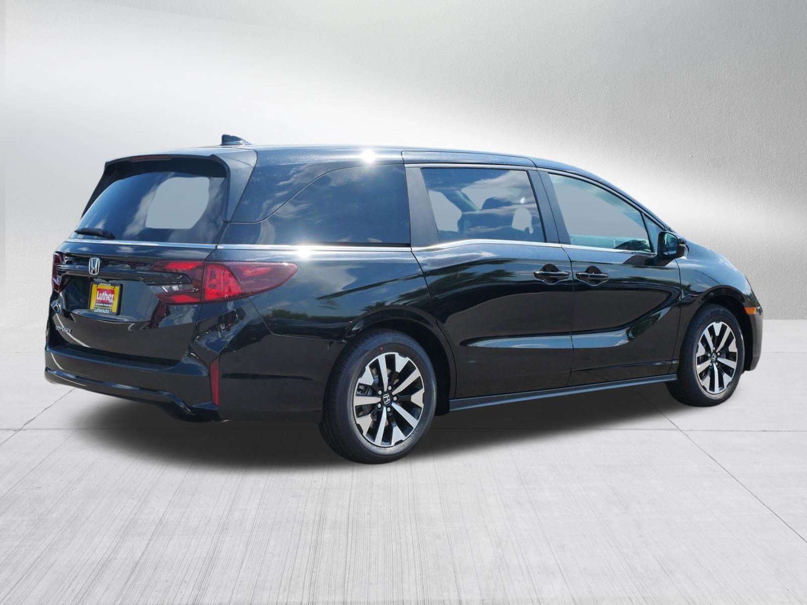 New 2027 Honda Odyssey EX-L image 7