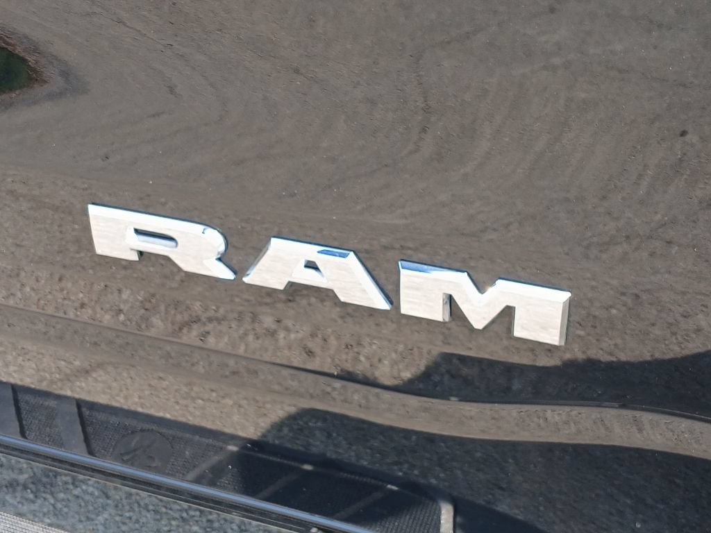 Used 2025 RAM 1500 Big Horn AWD/4WD image 31