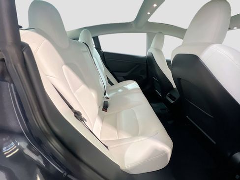 Used 2023 Tesla Model 3 Performance image 21