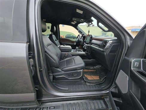 Used 2023 Ford F150 Lariat AWD/4WD image 7