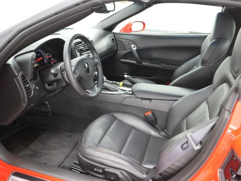 Used 2012 Chevrolet Corvette Grand Sport w/ 3LT Preferred Equipment Group RWD image 8