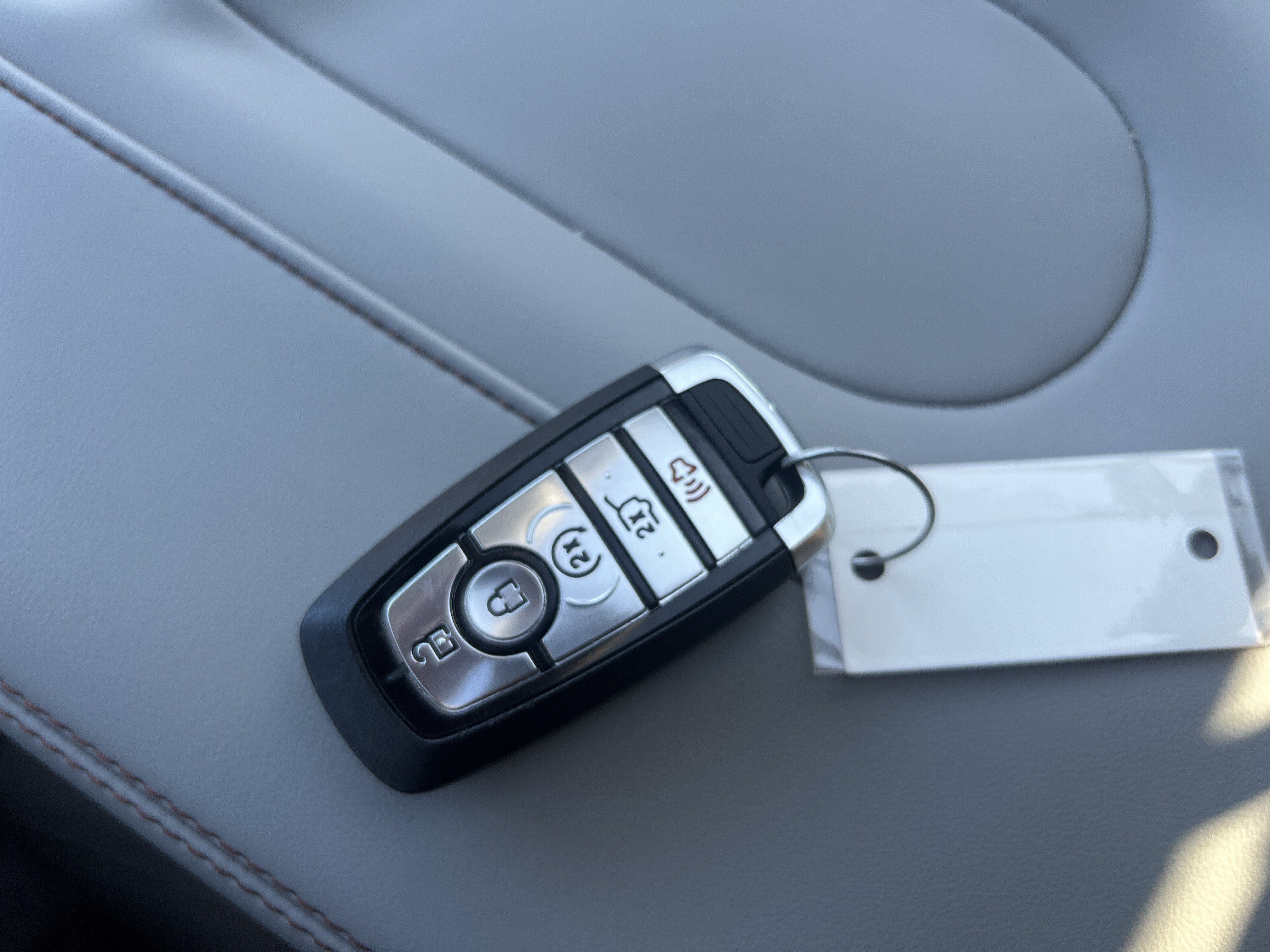 Used 2025 Ford Expedition Max Active AWD/4WD image 38
