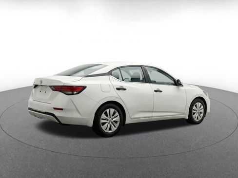 Used 2025 Nissan Sentra S FWD image 7