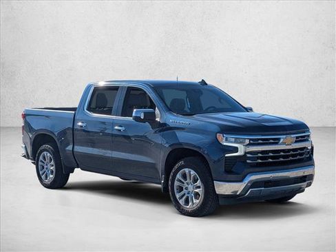 Used 2023 Chevrolet Silverado 1500 LTZ image 3