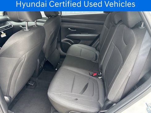 Certified 2025 Hyundai Tucson SE image 15