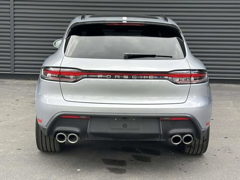 Certified 2026 Porsche Macan AWD/4WD image 4