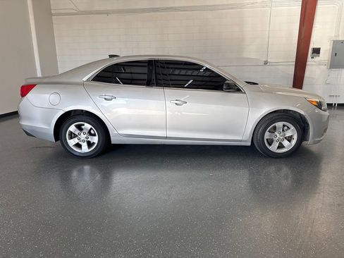 Used 2016 Chevrolet Malibu LS image 4