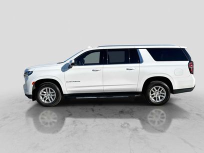 Used 2024 Chevrolet Suburban LT w/ Luxury Package