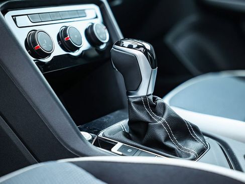 New 2026 Volkswagen Taos S image 33