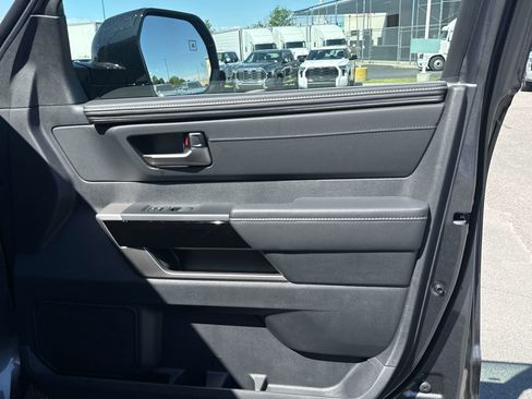 New 2026 Toyota Tundra Limited AWD/4WD image 15