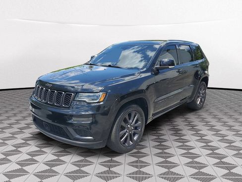 Used 2018 Jeep Grand Cherokee High Altitude RWD image 3