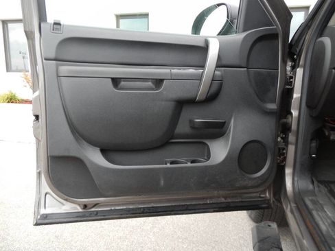 Used 2013 GMC Sierra 1500 SLE w/ Power Tech Package image 24