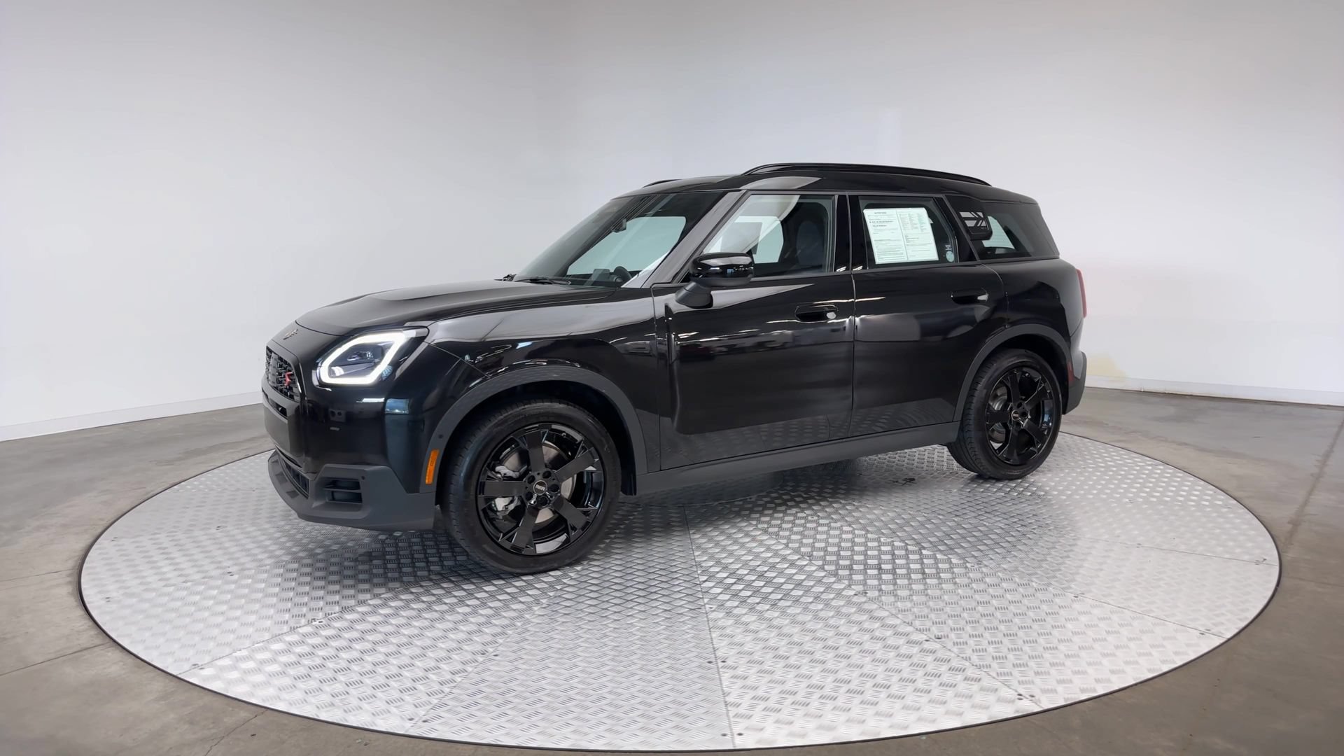 Used 2025 MINI Cooper Countryman S AWD/4WD image 4
