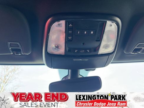 Used 2021 Dodge Durango R/T w/ Blacktop Package image 34