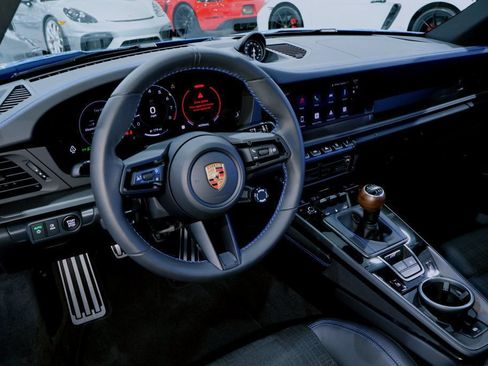 Used 2026 Porsche 911 Carrera T RWD image 36