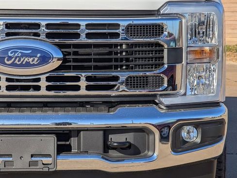 New 2026 Ford F250 XLT w/ FX4 Off-Road Package AWD/4WD image 44